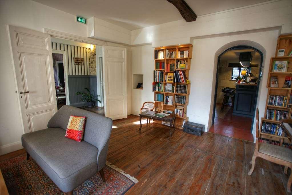 Hotel Henri IV Nérac Интериор снимка